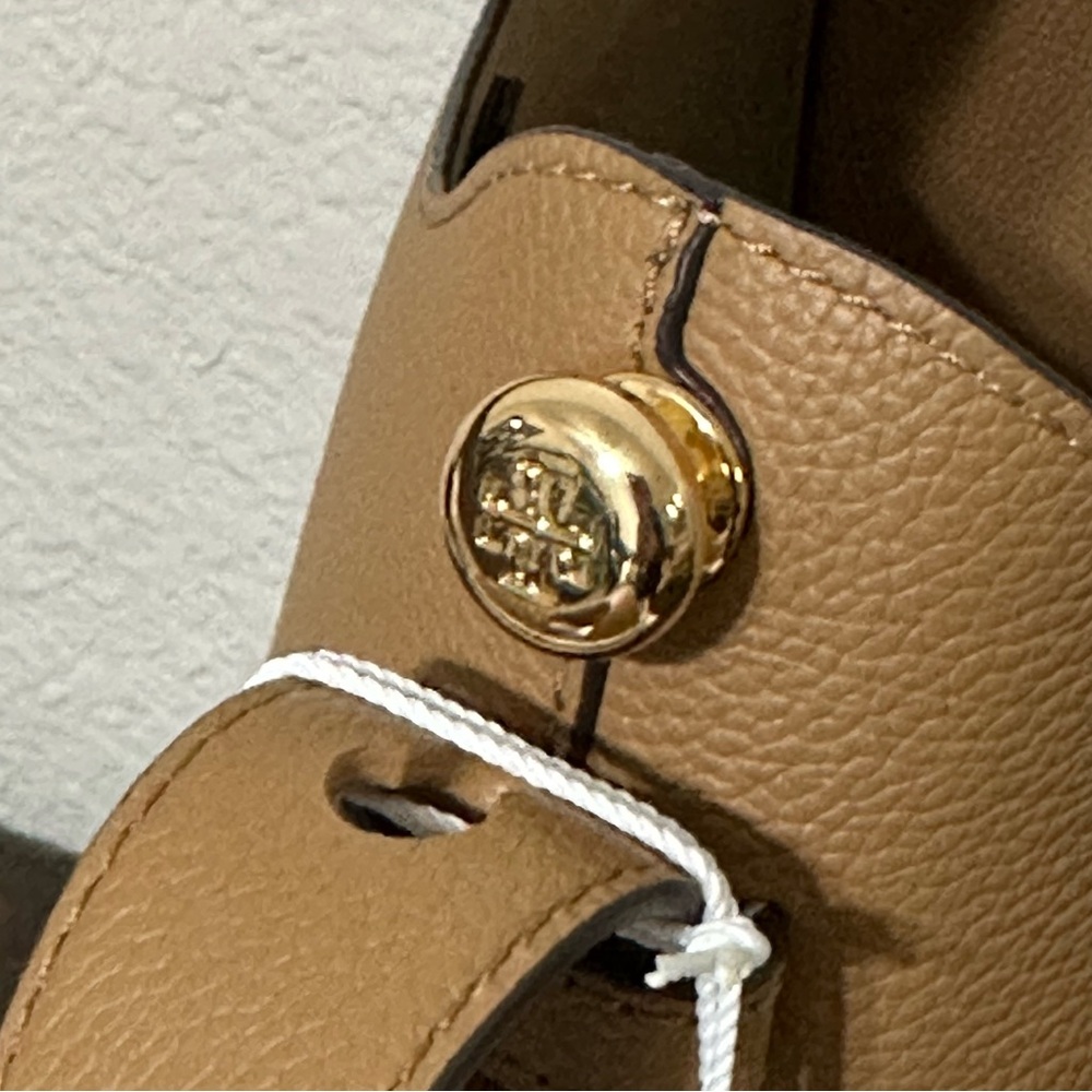 Tory Burch SMALL ROMY LEATHER HOBO BAG, TIRAMISU, Women Handbag NWT - Picture 13 of 16